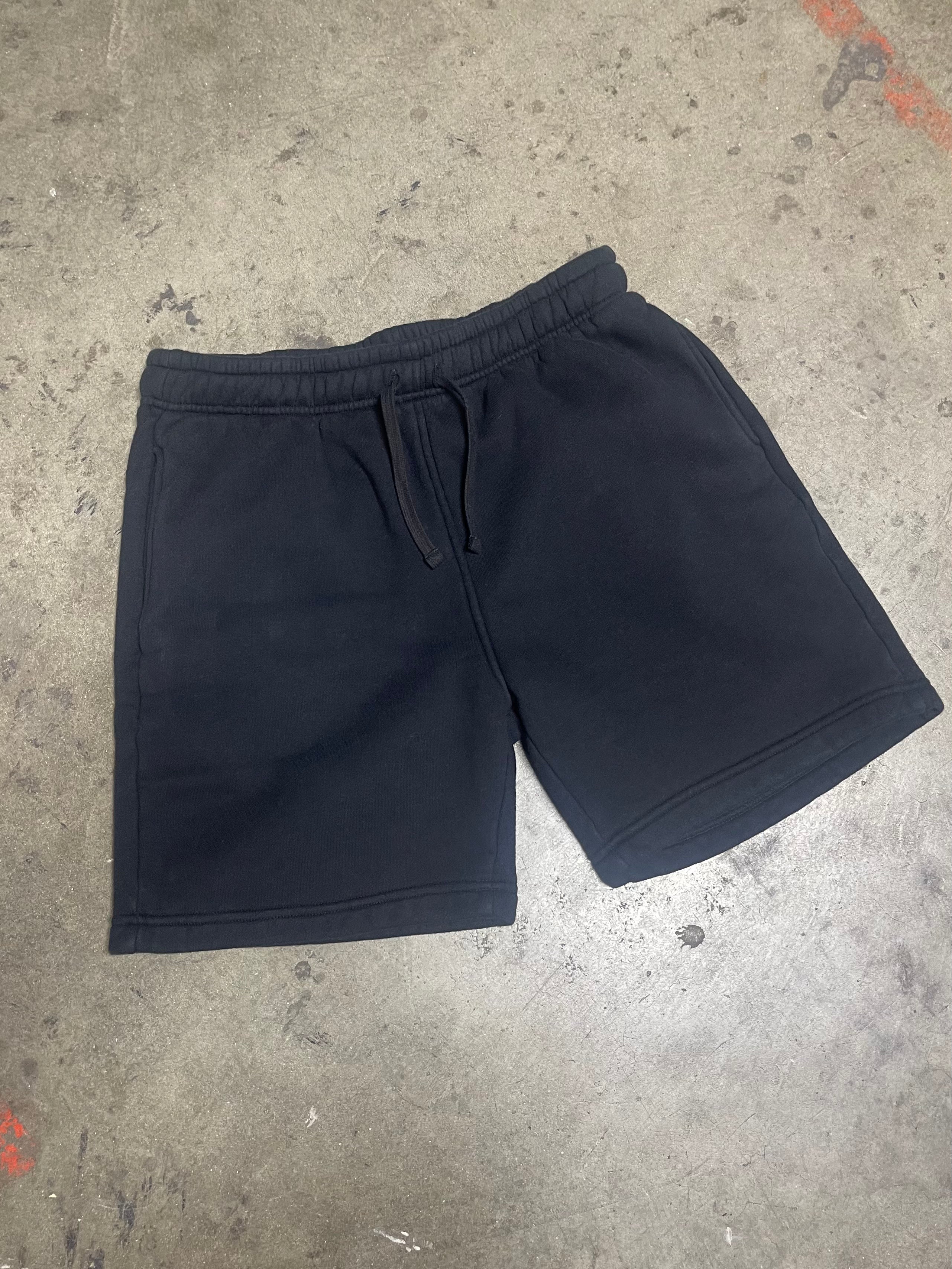 BLACK FLEECE SHORT