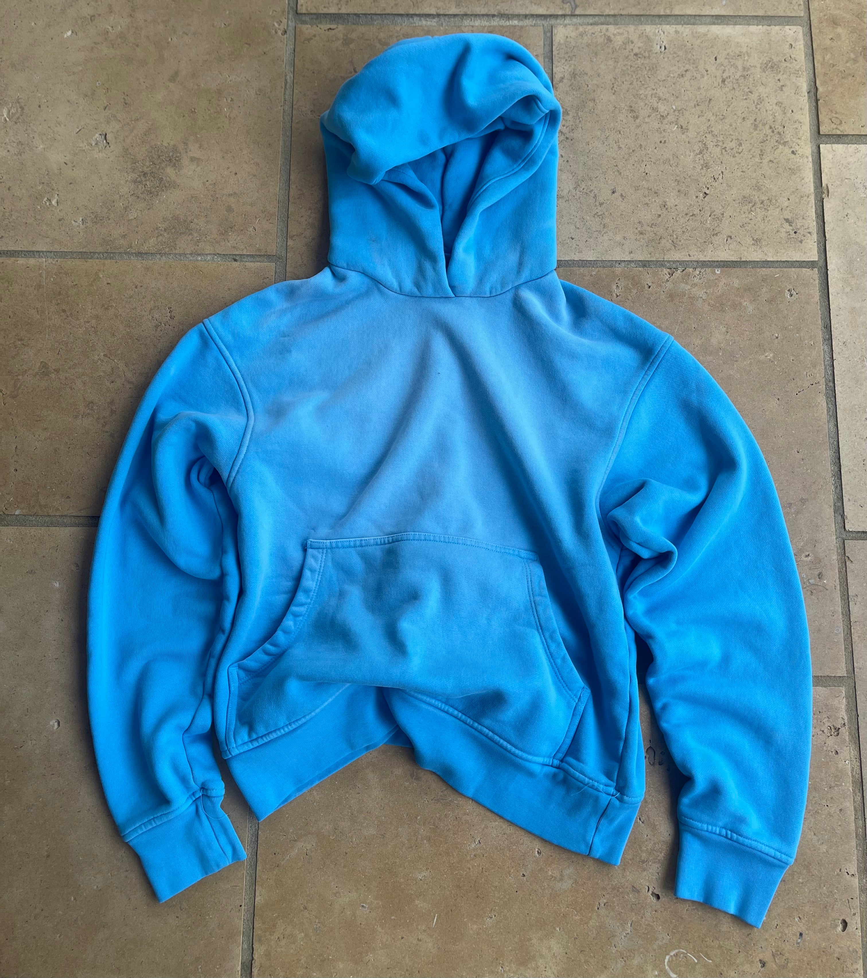 VINTAGE ICE BLUE HOODIE